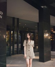Trân""