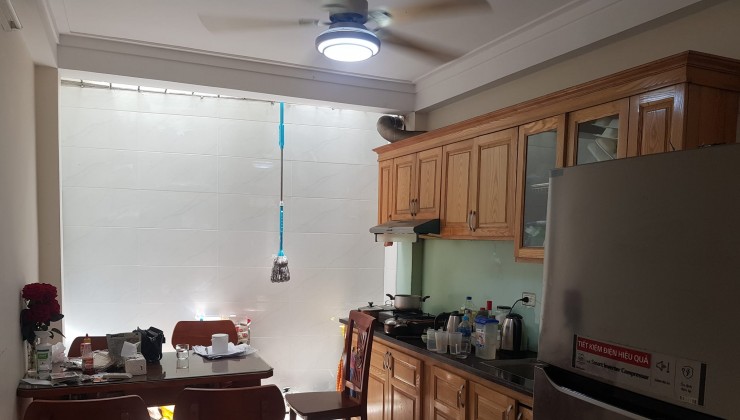 Nhà mặt ngõ Bạch mai 42.6m2*5 tầng giá 5.8 Tỷ