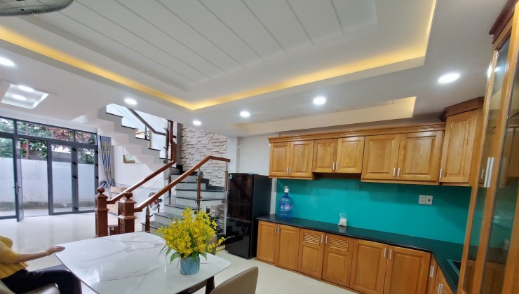 52M2 CHỈ 4 TỶ - 5 TẦNG