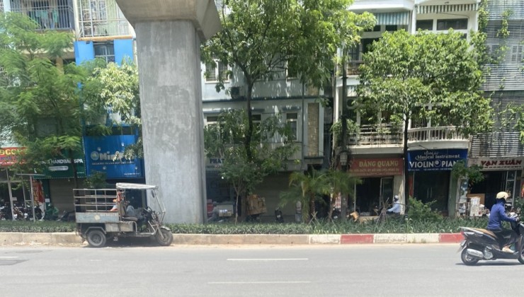 Chính chủ cần sang nhượng cửa hàng đang kinh doanh tại Hà Nội
