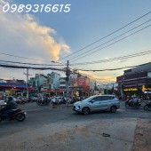 MS643- Mặt Tiền Ngã 3 Trường Chinh - Tân Bình- Đường trước mặt rộng 10m gần 40m2 giá hơn 8 tỷ - Kinh doanh hoặc cho thuê được luôn