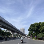 Bán nhà mặt phố Nguyễn Trãi chỉ 9 tỷ 9