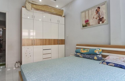 Siêu hiếm, nhà Tạ Quang Bửu, Bách Khoa 68m2, 2 tầng, nhà đẹp, ngõ to, 4.5 tỷ