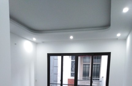 NHÀ MẶT NGÕ TẠI ÂU CƠ 3 TẦNG; 48M2. NHÀ ĐẸP, THIẾT KẾ SANG XỊN MỊN CÓ GIÁ 5,1 TỶ.