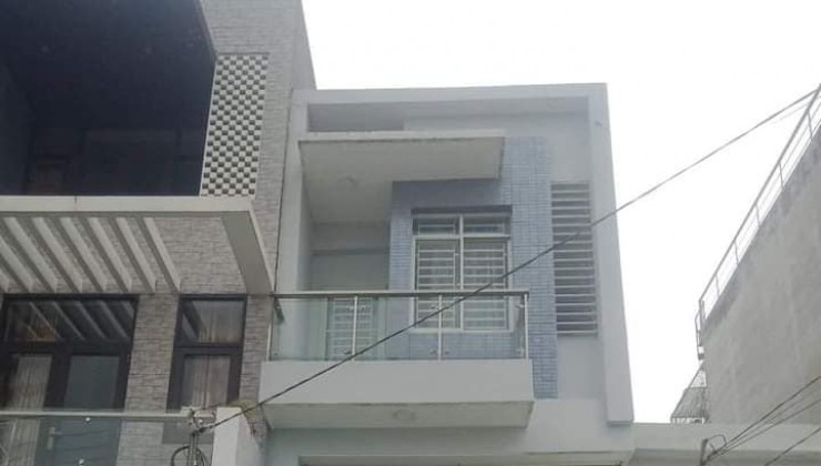 Nhà 3 tầng MT Đường 79 lộ giới 8m, P. Phú Hữu, gần Nguyễn Duy Trinh, 57.9m2 giá 4.8 tỷ. LH 0938343068