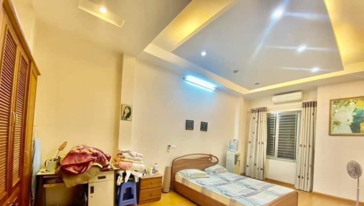 Bán nhà phố Lê Đại Hành, Hai Bà Trưng 47m, 5 tầng, 10m ra phố, cực hiếm nhà bán, hơn 7 tỷ