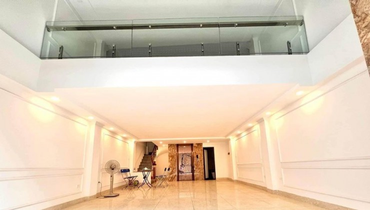 Bán văn phòng ngõ 117 Thái Hà 105m2 7 tầng mặt tiền 5m giá rao bán 26 tỷ