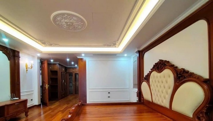 Bán siêu phẩm liền kề Văn Khê, Hà Đông, 82.5m2x5T, MT5m, nhà đẹp giá 11 tỷ