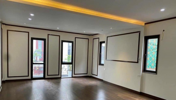 Bán nhà Định Công, Hoàng Mai, 170m2, Mt18m, lô góc, ô tô kinh doanh giá 21 tỷ