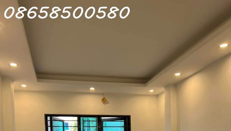 Nhà đẹp phố Kim Ngưu, 40m2, 6 tầng, 9 phòng cho sinh viên thuê hái ra tiền