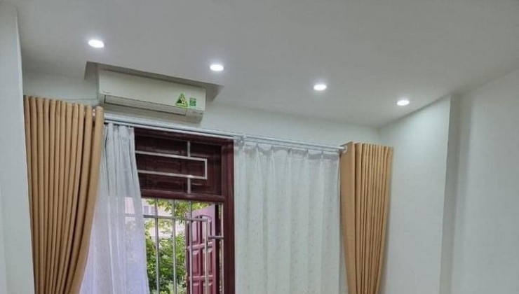 Bán nhà Đông Ngạc vị trí Kinh Doanh đuổi không hết khách, 58m2 - 7,5 Tỷ. LH 0965283789.