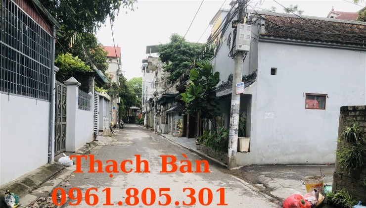 Thạch Bàn hơn 3 tỷ 40m2 nhà mới cho gia đình Long Biên Hà Nội.