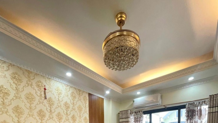 Bán nhà Trần Khát Chân 59m2, 5 Tầng, Sát Phố - Thang Máy- Tặng Full nội thất giá 10,x tỷ