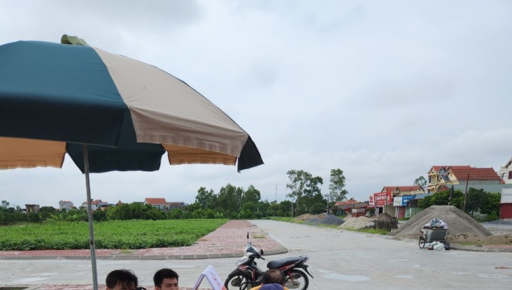 Cần bán lô đất đấu giá tại mặt đường tỉnh lôn 205, xã Vũ Xã, huyện Kim Động, tỉnh Hưng Yên