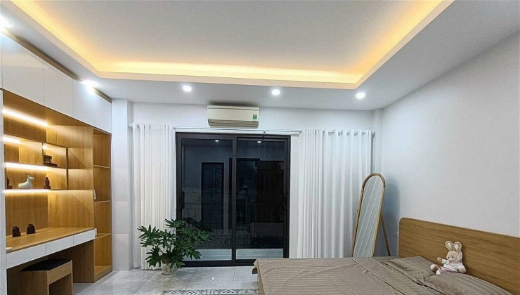 Bán gấp nhà Trương Định 60m2, mt 5m, nhỉnh 8 tỷ Hai Bà Trưng Hà Nội.