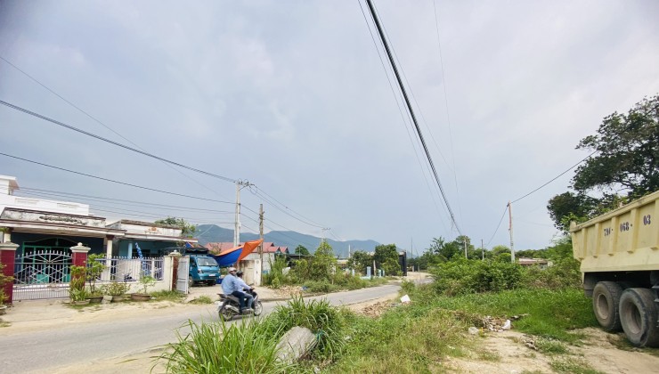 Bán đất mặt tiền Tỉnh Lộ 3 Cam Lâm giá 8tr5/m2(DT sau Qh)-LH 0901 359 868