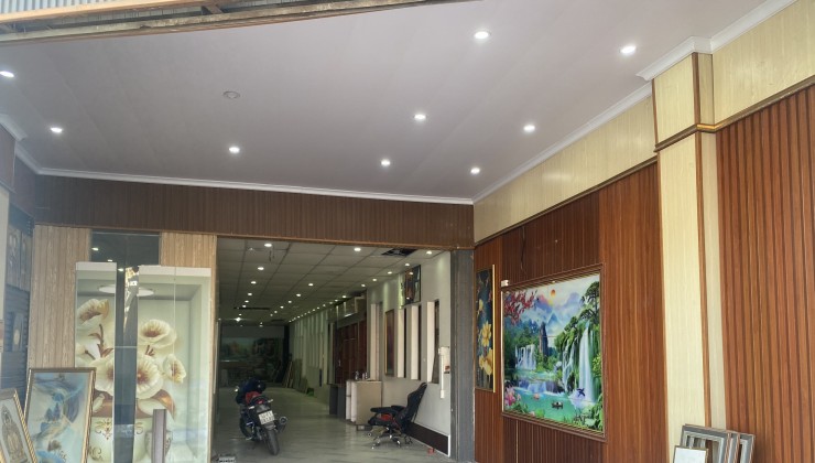 Chính chủ cho thuê nhà xưởng , showroom, văn phòng số 309 mặt đường Nguyễn Văn Linh, Lê Chân, Hải Phòng.
