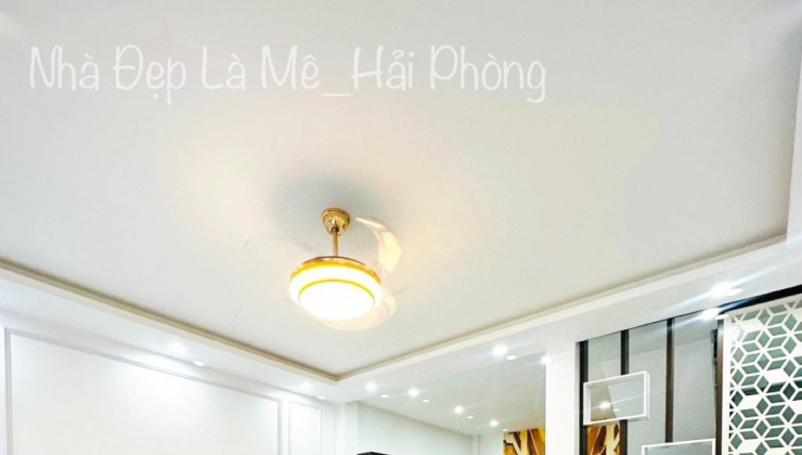 NHÀ LÔ GÓC ĐỘC LẬP MIẾU HAI XÃ XÂY MỚI ĐẸP LONG LANH