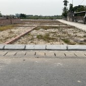 Chính chủ cần bán lô đất đường rất to có bãi đỗ xe rộng 200m2. ngay trung tâm phường Hòa Nghĩa, dân cư đông đuc. Giá rẻ 495Tr/Lô