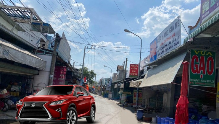 Bán nhà phố mặt tiền Bình Chuẩn, đối diện chợ Bình Phước, Sổ hồng sẵn
