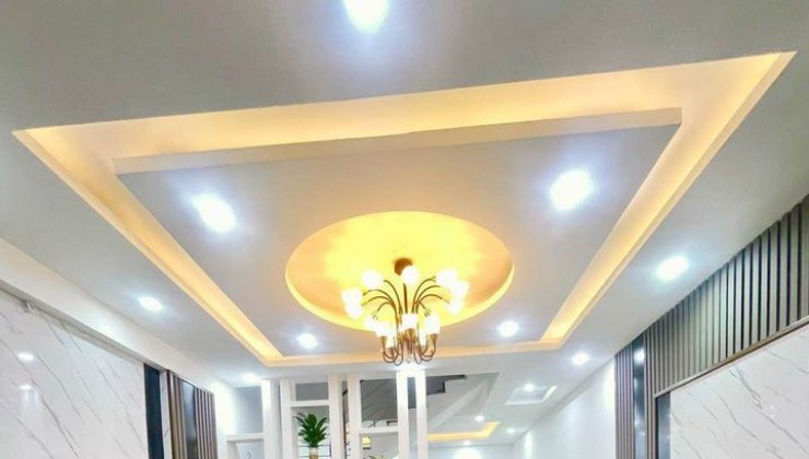 Bán nhà  Phạm Văn Đồng - 70m2 -7 Tầng – 12.6 tỷ, lô góc Ô tô Tránh Vỉa Hè.