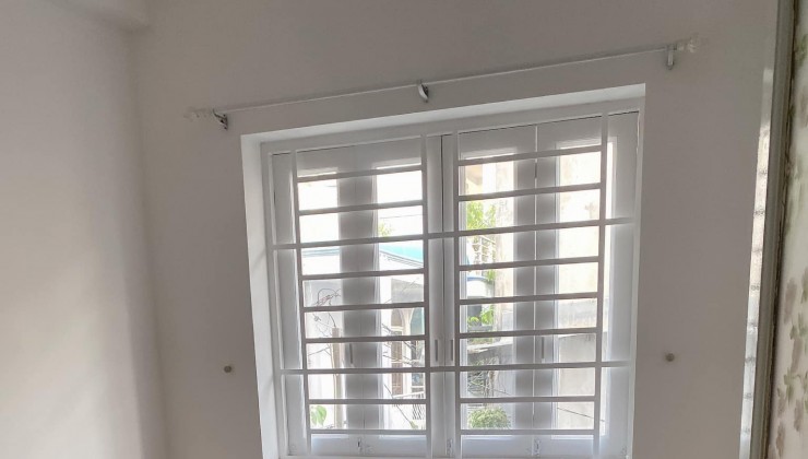 NƠ TRANG LONG BÌNH THẠNH, 3.8 TỶ, 4 TẦNG BTCT HOÀN CÔNG, 40M2, 3PN, SÁT MẶT TIỀN