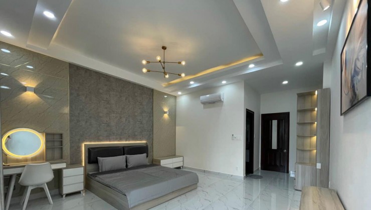 Với 8 tỷ bạn có một căn nhà 90m2 ngang 5m cùng nôi thất sang trọng tại phương 12 Gò Vấp