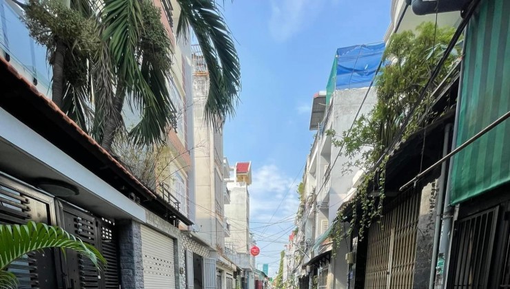 Bán nhà đường Huỳnh Thiện Lộc 4 tầng nhỉnh 5toi Tân Phú