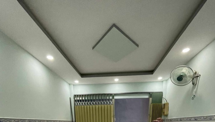 NHÀ QUAN TAN HẺM ÔTÔ NGAY LẠC LONG QUÂN - ÂU CƠ, 27M2, 2 TẦNG, 2PN