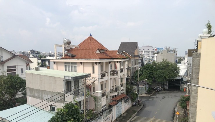 Bán nhà mặt tiền đường nhánh Quốc lộ 13, kế Vạn Phúc City, Hiệp Bình Phước, Thủ Đức 75m2, 4 tầng, 9.6 tỷ