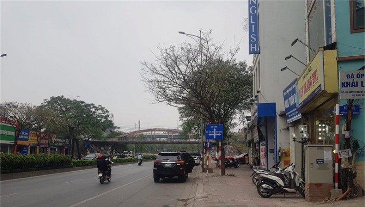 Bán nhà Nguyễn Văn Cừ, 50m2 x 5 tầng, ngõ thông, kinh doanh, ôtô vào nhà, nhỉnh 5 tỷ