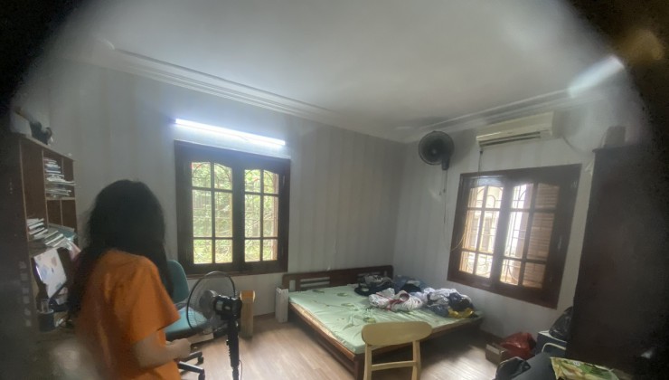Chinh chủ cho thuê căn hộ chung cư tại phố Phương Mai, Đống Đa, Hà Nội
