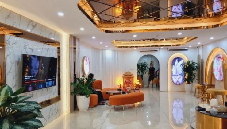 Siêu Hiếm, Mặt Phố Hoàng Quốc Việt, Kinh Doanh, 7 Tầng Thang Máy, 45m2