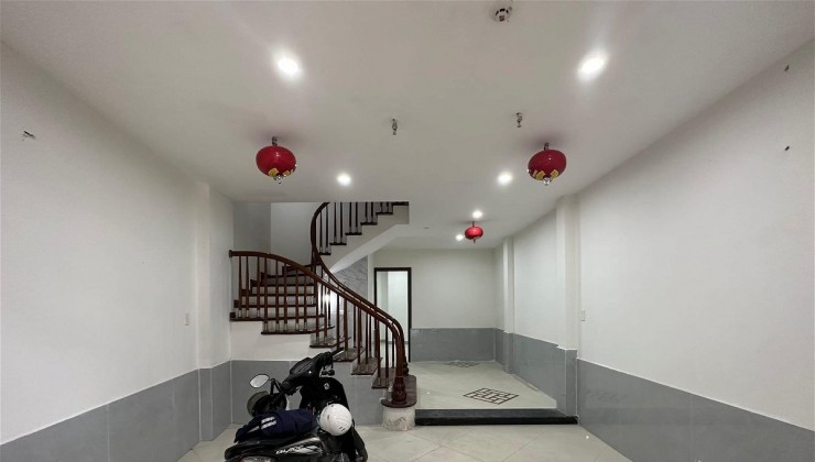 Bán nhà mặt ngõ 445 Nguyễn Khang, Cầu Giấy, 61m2, 6 tầng, ô tô đỗ cửa, kinh doanh, giá 10.6 tỷ