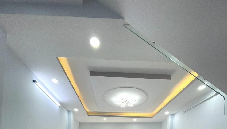 Bán nhà quận Tân Bình, phường 15, đường Cống Lỡ, 46m2, giá 4 tỷ 9