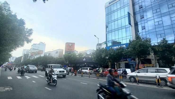 Bán Nhà Mặt Tiền Đường Nguyễn Văn Trỗi, P8, Phú Nhuận.