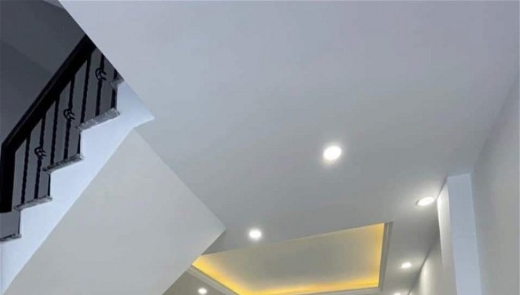 Còn một căn duy nhất ô tô đỗ cửa vào nhà 50m2- mặt tiền- 5m Thạch Bàn Long Biên Hà Nội.