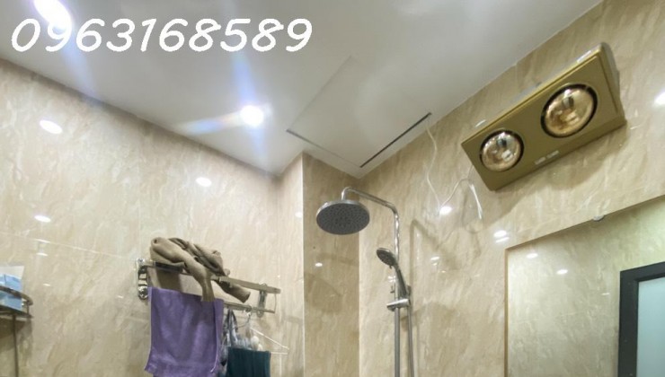 3.6 tỷ, Bán nhà Tổ 12 Kiến Hưng, 35m2, 5 Tầng, full nội thất, ngõ ô tô.