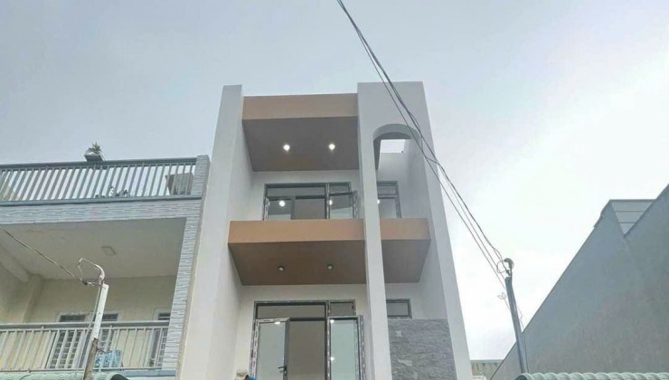 Chính chủ bán nhà riêng quận 9,1Trệt 2lầu Đường Phước Thiện- Đối diện Vinhomes Grand park q9