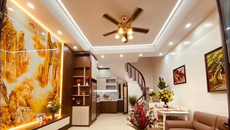 Bán Nhà Yên Hòa, Cầu Giấy 68m2 giá 13,8 tỷ