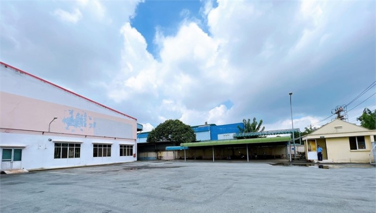 nhà xưởng sản xuất trong kcn cho thuê, SX công nghệ cao. vị trí thuận lợi gần QL1A