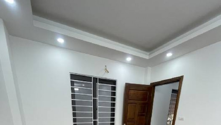 Nhà đẹp xây mới Ô Cách, Việt Hưng, lô góc thoáng, vuông vắn, 31m2x 5 tầng, 3 tỷ