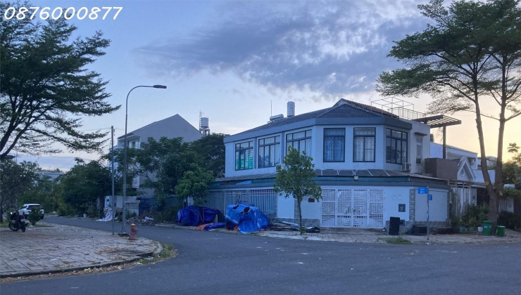 Bán nhà căn góc 2MT Lê Văn Lương, Nhà Bè. HXH 20m, sát công viên đang cho thuê 20 triệu/ tháng
