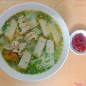ĂN LÀ GHIỀNNN - Cô Sáu - Bánh canh bột mì Bình Định chỉ 30k