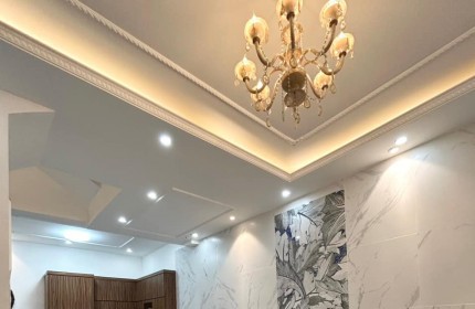 O9 2628 5559 Bán nhà Đội Cấn 46m², 3 tầng, MT 9m, giá 6.5 tỷ Ba Đình