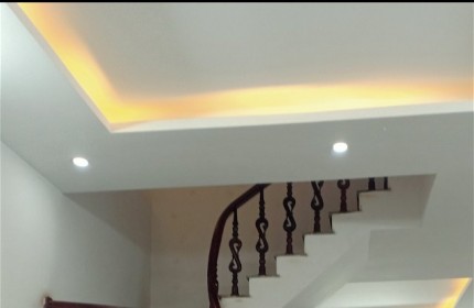 BÁN NHÀ NGỌC HỒI - HOÀNG MAI 50M2, 3 TẦNG, 4 NGỦ, GIÁ 3XX TỶ, Ô TÔ GẦN.