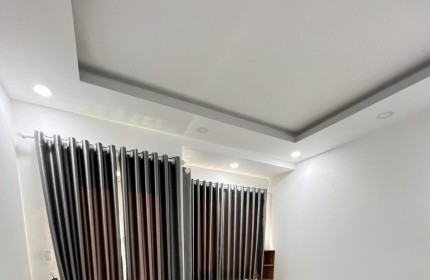 Bán nhà đường Bình Long Bình Tân 4x12 đúc 5 tấm mới đẹp sát Tân Phú hẻm 6m gần mặt tiền Bình Long.