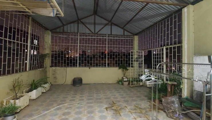 Mới nhất 0926285559 Bán nhà Lạc Long Quân 75/96m², 5 tầng, MT 8 m, giá TL 12.5 tỷ Cầu Giấy