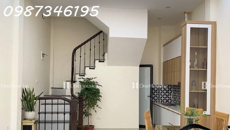 Bán nhà Trương Đinh, MT4.7x 4 Tầng, ngõ thông, gần Hai Bà Trưng giá Nhỉnh 4 Tỷ