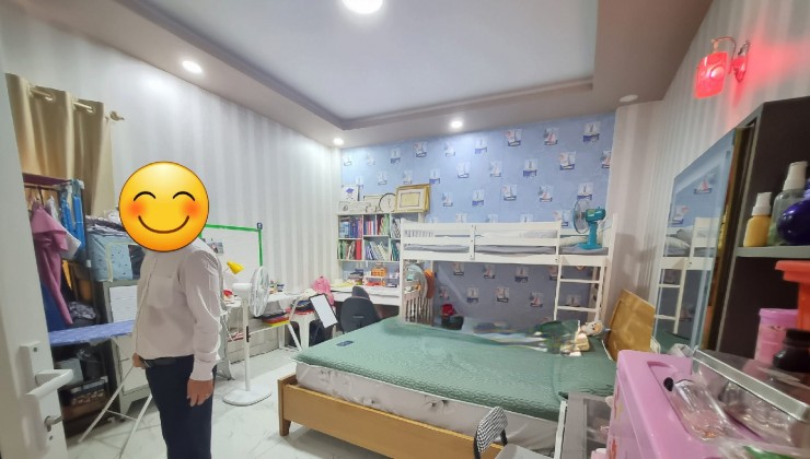 QUẬN 10.Thành Thái 30M2, 4 tỷ9.HẺM 5M.NHÀ MỚI